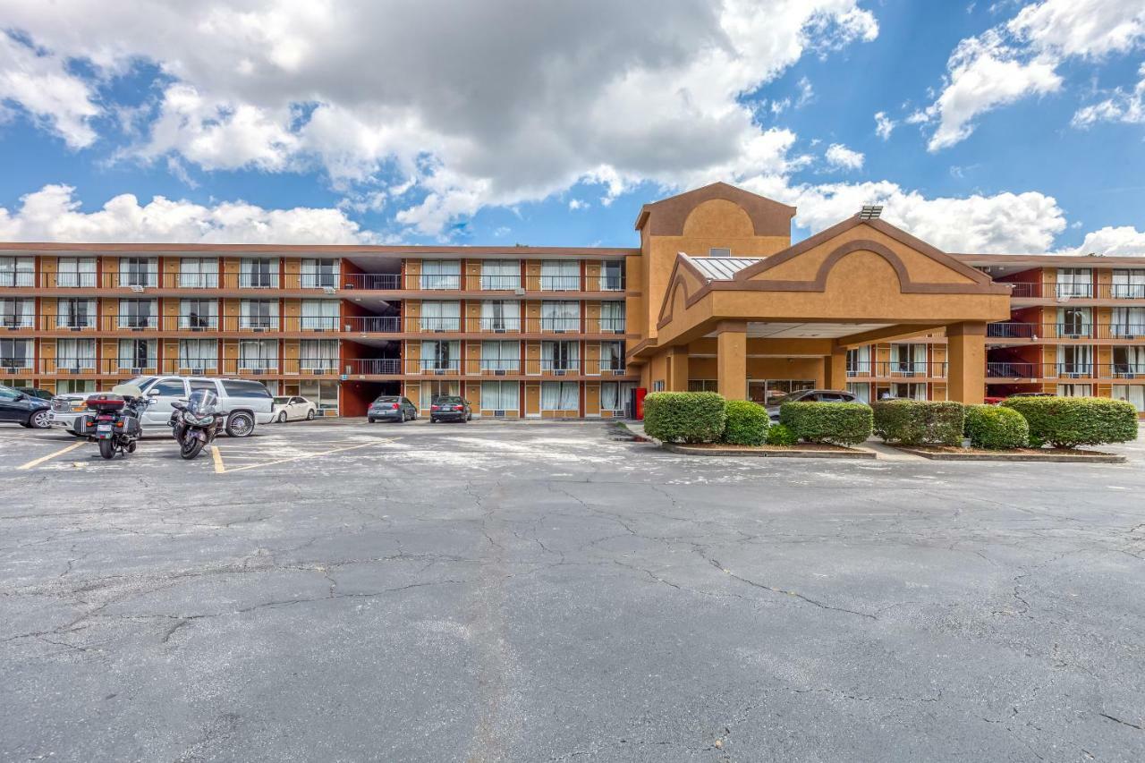 Budgetel Inn & Suites Forest Park Exterior foto